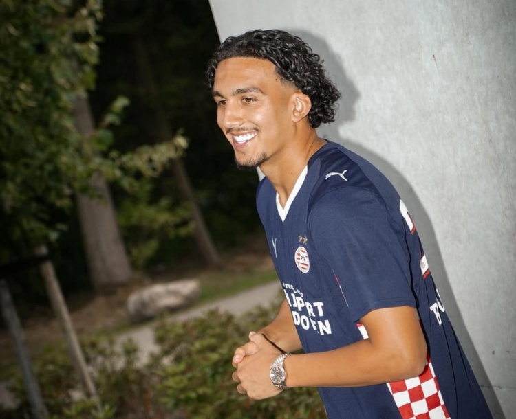 开云体育入口-罗马诺：荷兰足协努力未果，埃因霍温18岁前锋选择摩洛哥国家队